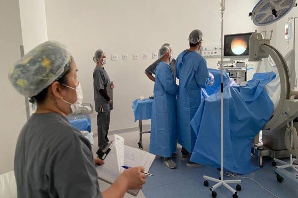 Planejamento familiar: laqueaduras e vasectomias no SUS dobraram no Paraná