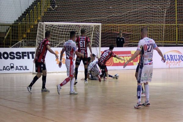 Cascavel Futsal é goleado por Campo Mourão no Campeonato Paranaense Série Ouro
