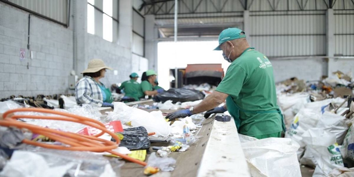 Meio Ambiente tem programação especial com capacitação e campanha "Descarte Consciente"