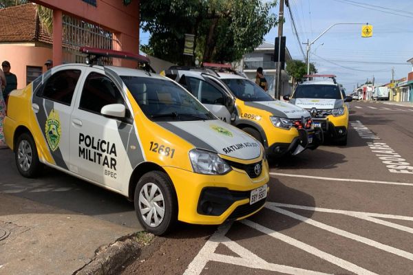 Imagem referente a notícia: Suposto caso de assédio mobiliza equipes da Polícia Militar em colégio de Cascavel