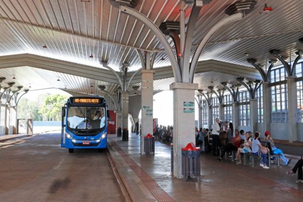 Rio Grande do Sul: Transitar disponibiliza pontos de coleta de doações nos Terminais de Transbordo