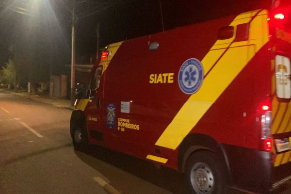 Imagem referente a notícia: Jovem de 20 anos é agredido por dois homens no Jardim Riviera, em Cascavel