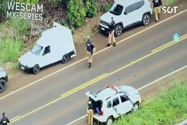 BPMOA e Patrulha Rural apreende carregamento de cigarros contrabandeados em Santa Helena