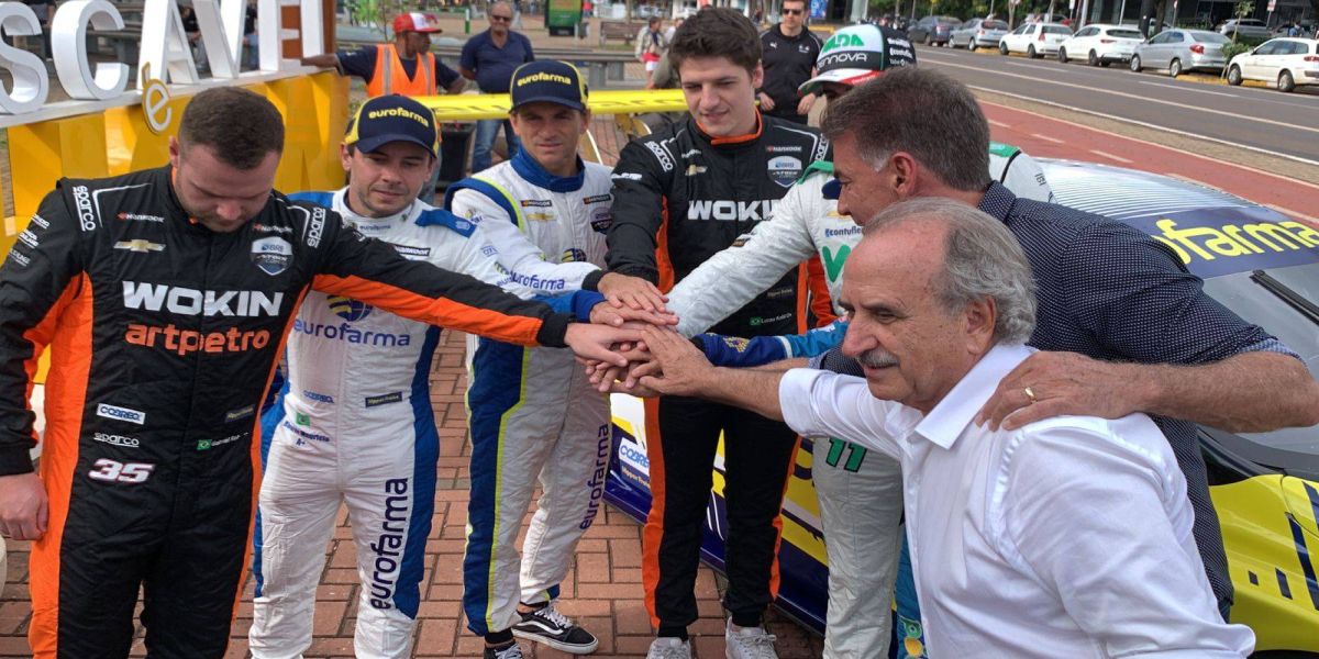 Pilotos da Stock Car convocam cascavelenses para doação no Autódromo Zilmar Beux