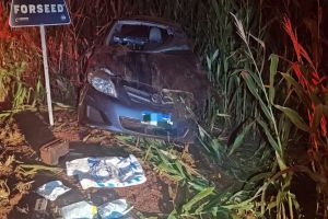 Imagem referente à notícia: Após acidente de trânsito, PM apreende defensivos agrícolas e rádio comunicador em Formosa do Oeste