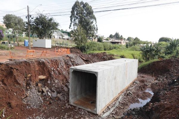 Intervenções urbanas valorizam drenagens para evitar alagamentos em Cascavel