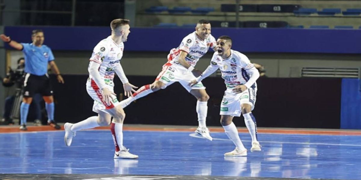Cascavel Futsal goleia Cerro Porteño e conquista primeira vitória na Libertadores