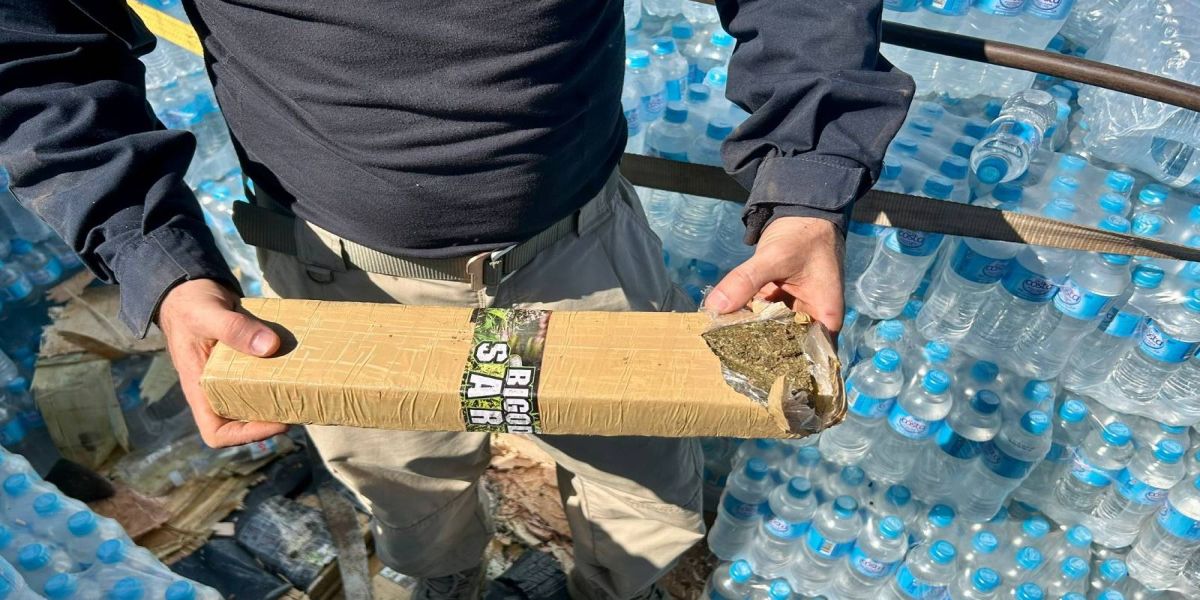 Carreta de Toledo com donativos para desabrigados do RS é apreendida com toneladas de maconha