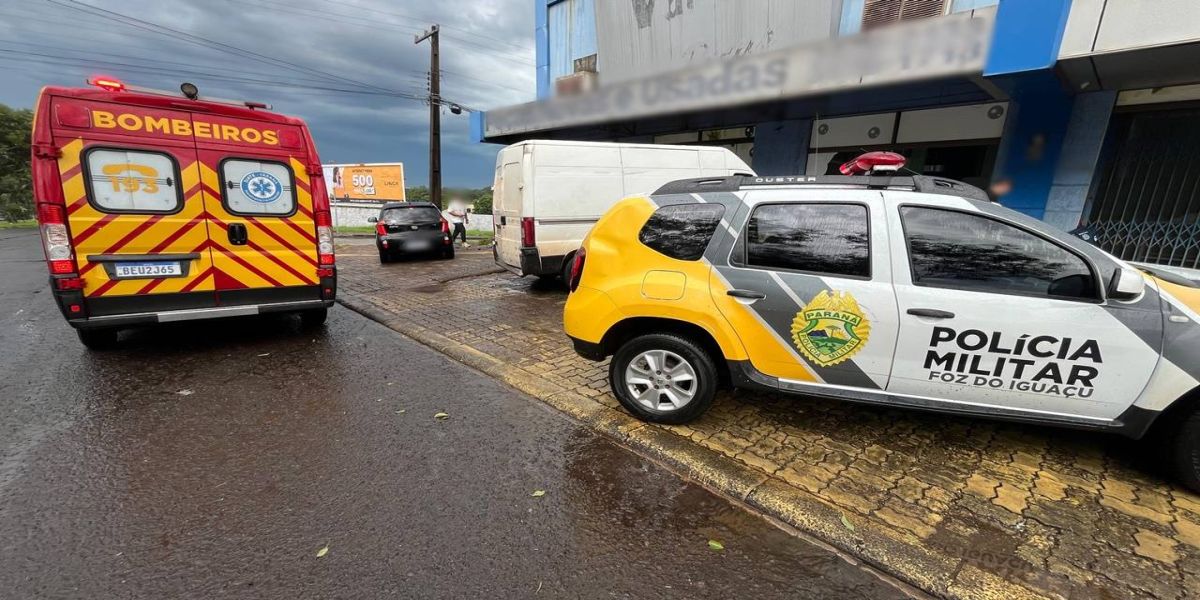 Ex-funcionário revoltado com demissão atropela proprietária de lavanderia e foge