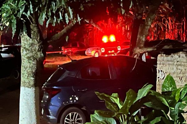 Pai mata filho a facada na saída de Pesque Pague no Bairro Três Lagoas em Foz do Iguaçu