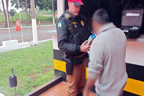 Motorista embriagado é preso em blitz da PRE na PR-488 em Santa Helena