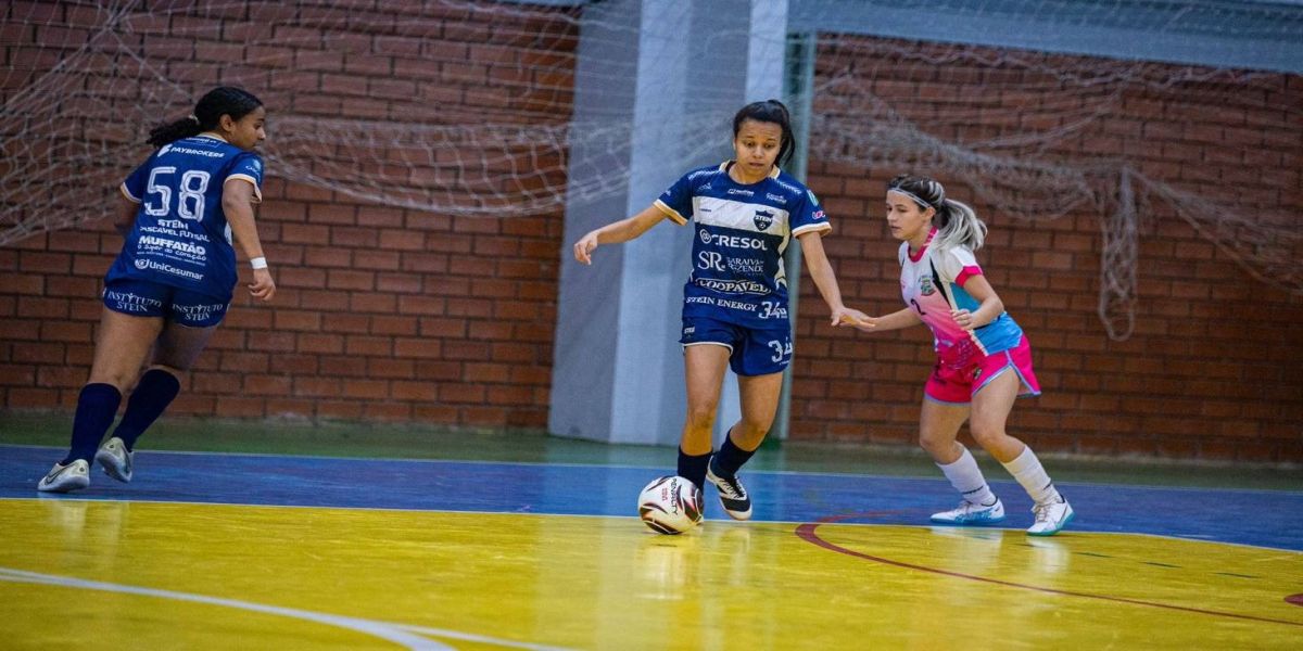 Stein Cascavel Futsal tem 100% de aproveitamento no Jogos da Juventude