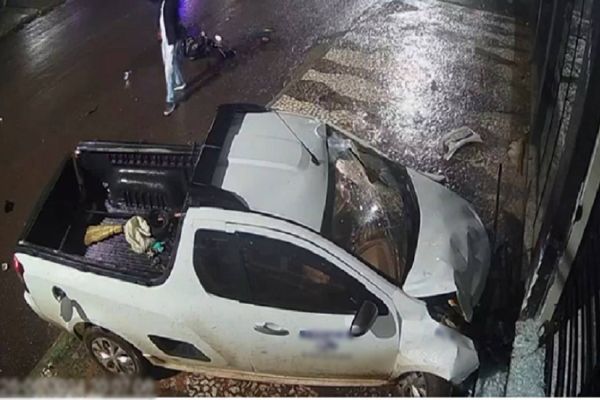 Câmera de segurança registra acidente fatal no Centro de Cascavel