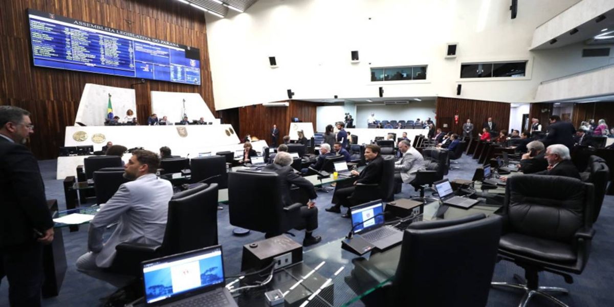 Programa Parceiro da Escola: Alep vai debater a terceirização da gestão de escolas