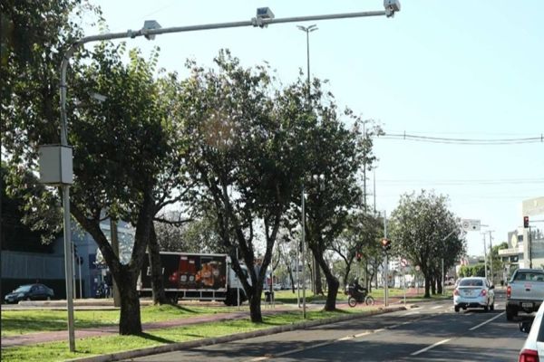 Transitar intensifica fiscalização eletrônica para reduzir mortes no trânsito de Cascavel