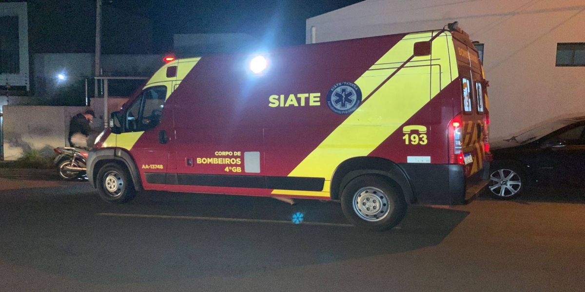 Motociclista sofre queda em acidente no Bairro Florais do Paraná em Cascavel