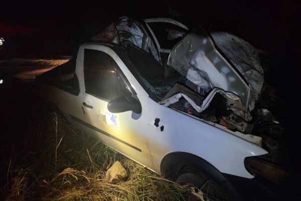 Jovem fica ferido após atropelar bovino na PR-323 em Cafezal do Sul