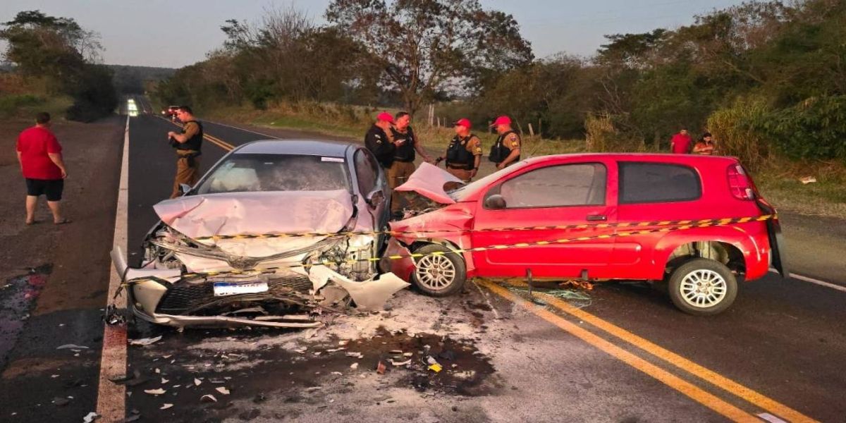 Cascavelense morre em colisão frontal na PR-323 entre Cafezal do Sul e Perobal