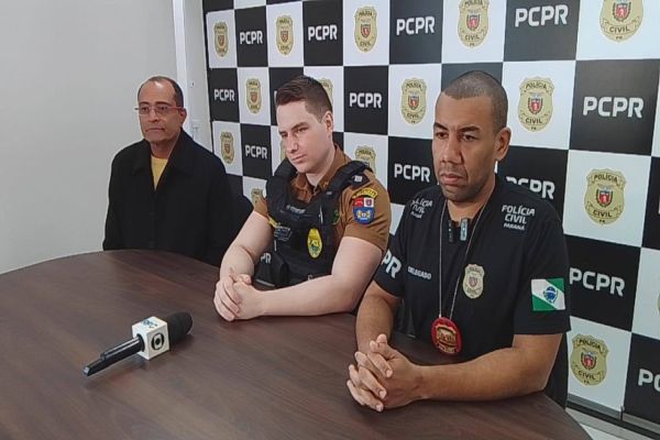 Imagem referente a notícia: Apartamento é atingido por disparos de fogo em Cascavel: Polícia descarta ataque direcionado