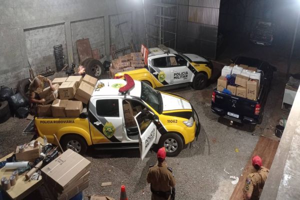 Imagem referente a notícia: Operação Recobrimento Rodoviário apreende mais de 5 toneladas de maconha em Maringá