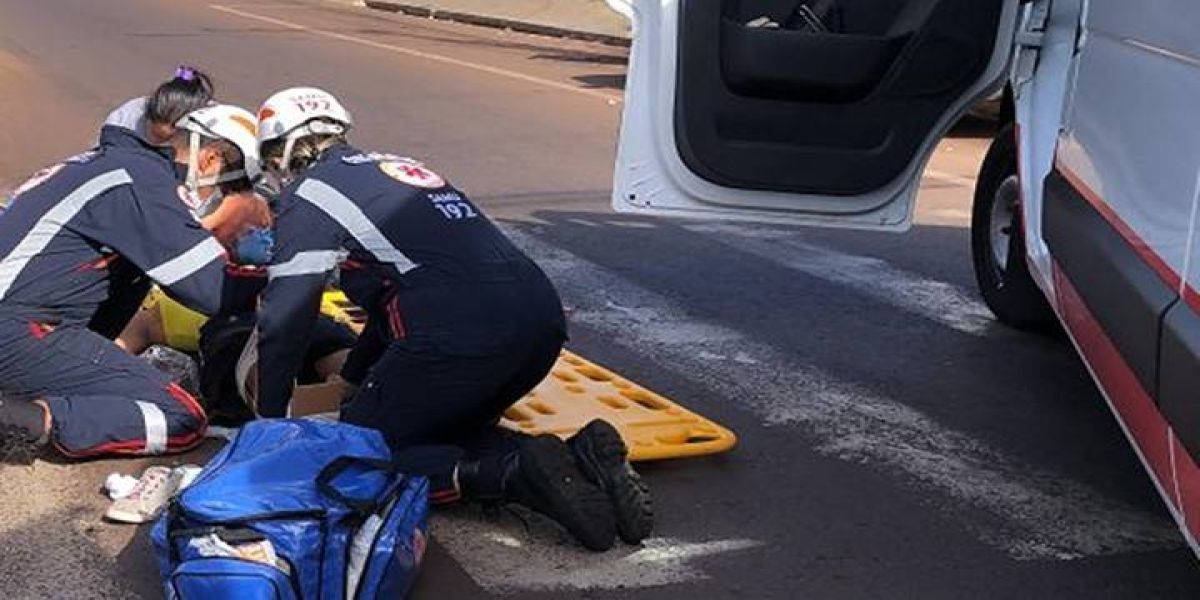 Duas pessoas e uma gestate ficaram feridas em colisão de trânsito no Bairro Tarumã