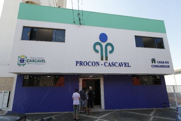 ATENÇÃO: Procon faz alerta sobre compras no Dia dos Namorados