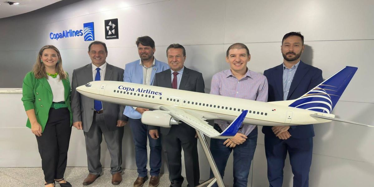 Foz do Iguaçu apresenta protocolo de intenções à Copa Airlines no Panamá