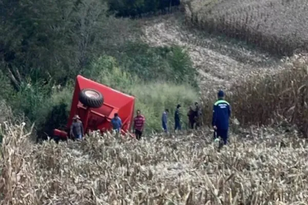 Foto relacionada a notícia: Agricultor morre após acidente com trator em Ubiratã