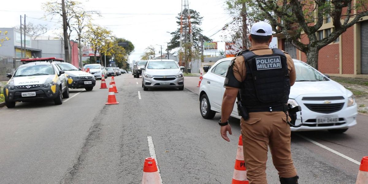 Operação marca a adesão do Paraná ao calendário nacional da Lei Seca no trânsito