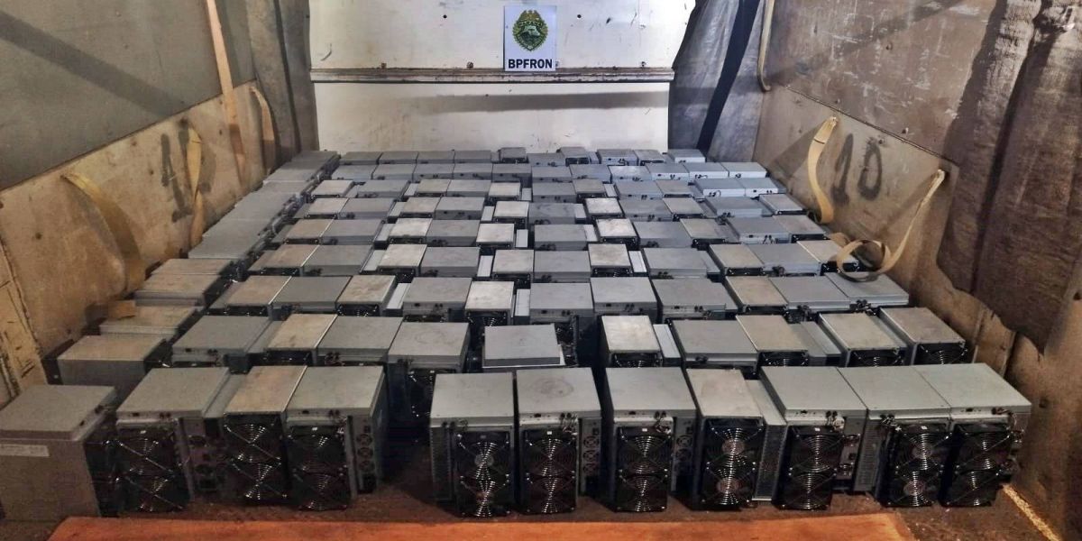 Operação Protetor apreende mais de R$ 1 milhão em máquinas de mineração de criptomoedas no Paraná