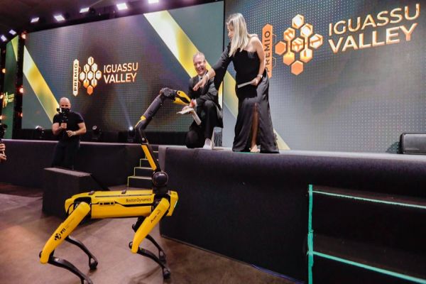 Iniciativas e personalidades inovadoras são premiadas no Oeste