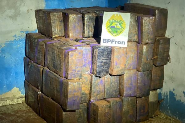 BPFRON apreende mais de uma tonelada de maconha em Santa Helena