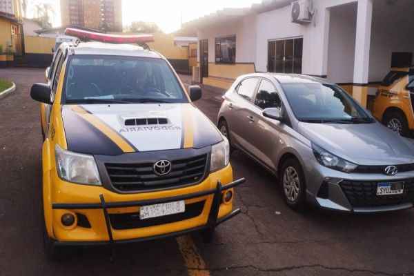 PRE apreende eletrônicos e anabolizantes na PR-239 em Nova Aurora