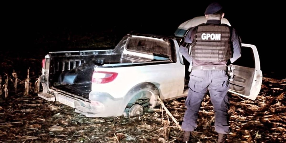 Strada furtada em Prudentópolis é recuperada em Cascavel escondida em plantação de milho