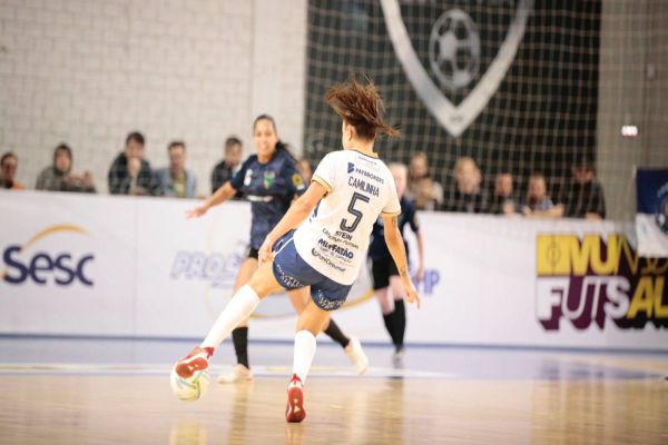 Stein Cascavel domina Normanochka e garante vaga nas quartas de final da Copa Mundo do Futsal