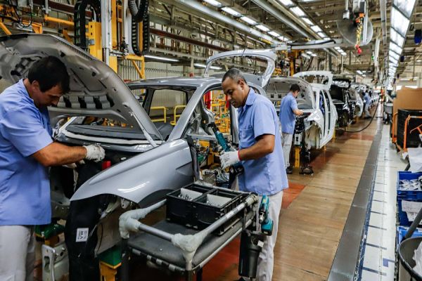 Paraná tem 3º maior Valor de Transformação Industrial do País, aponta IBGE