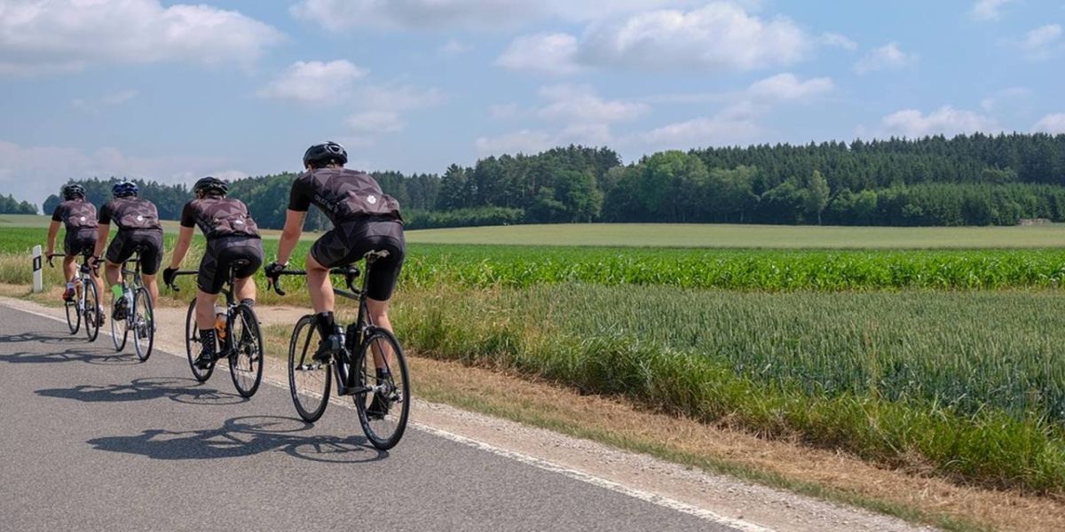Requerimento pede ao Estado ciclovia na PR-486 do DER até distrito de Espigão Azul