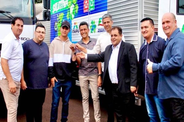 Anahy recebe investimentos de 4 milhões e inaugura piscina de hidroterapia na APAE