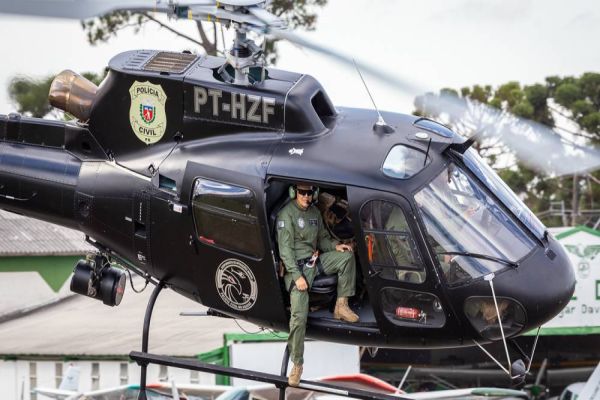 PCPR comemora oito anos do Grupamento de Operações Aéreas