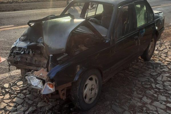 Homem de 51 anos morre após violenta colisão de trânsito na PR-495 em Missal