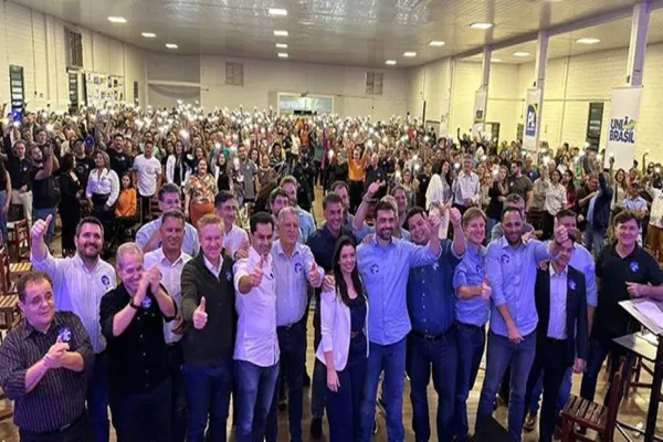 Foto relacionada a notícia: Thiago Stefanello lança pré-candidatura à Prefeitura de Corbélia com amplo apoio político