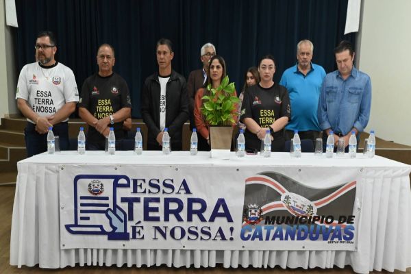 REURB "Essa Terra é Nossa" atinge marco histórico em Catanduvas com 400 matrículas entregues