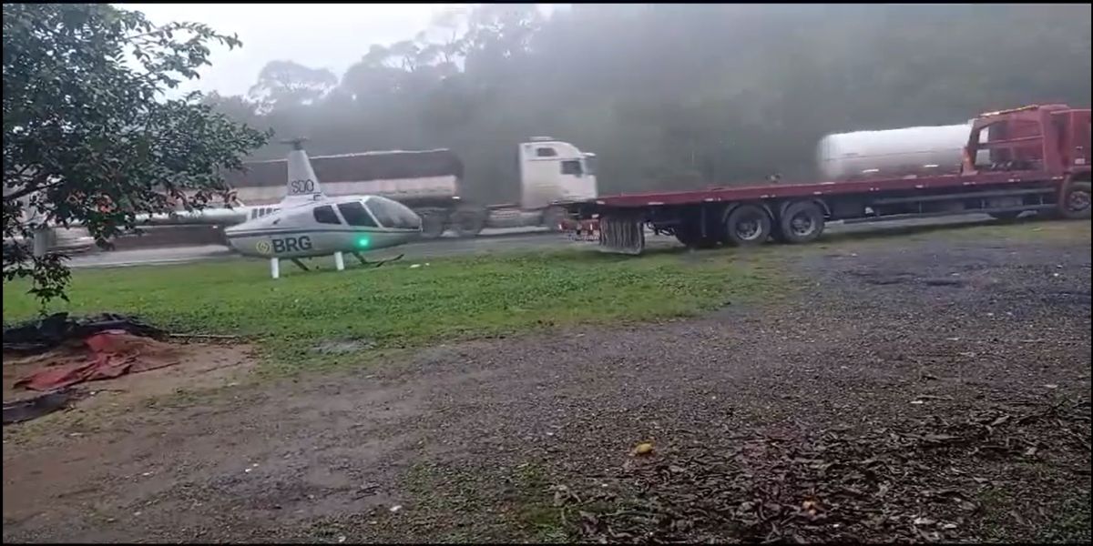 Helicóptero faz pouso de emergência na BR-277, devido ao mau tempo