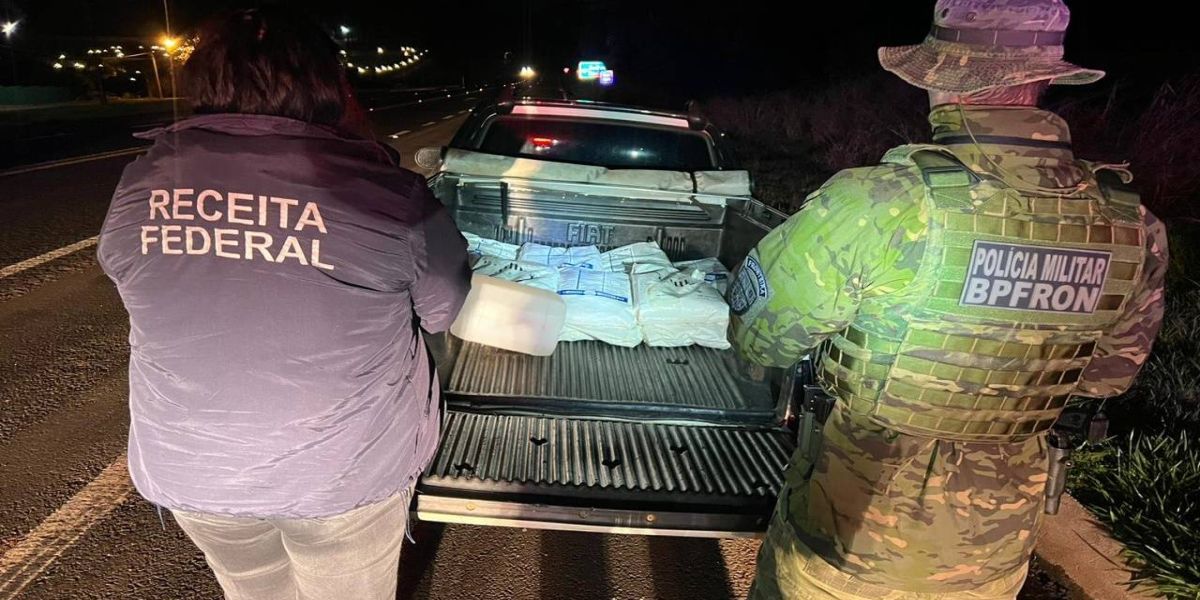 BPFRON apreende 14 pacotes de agrotóxico em Cascavel durante Operação Protetor