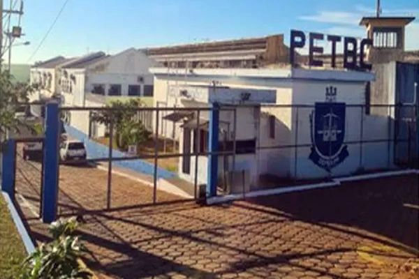 Detento é encontrado morto em cela da Penitenciária Estadual Thiago Borges de Carvalho, em Cascavel