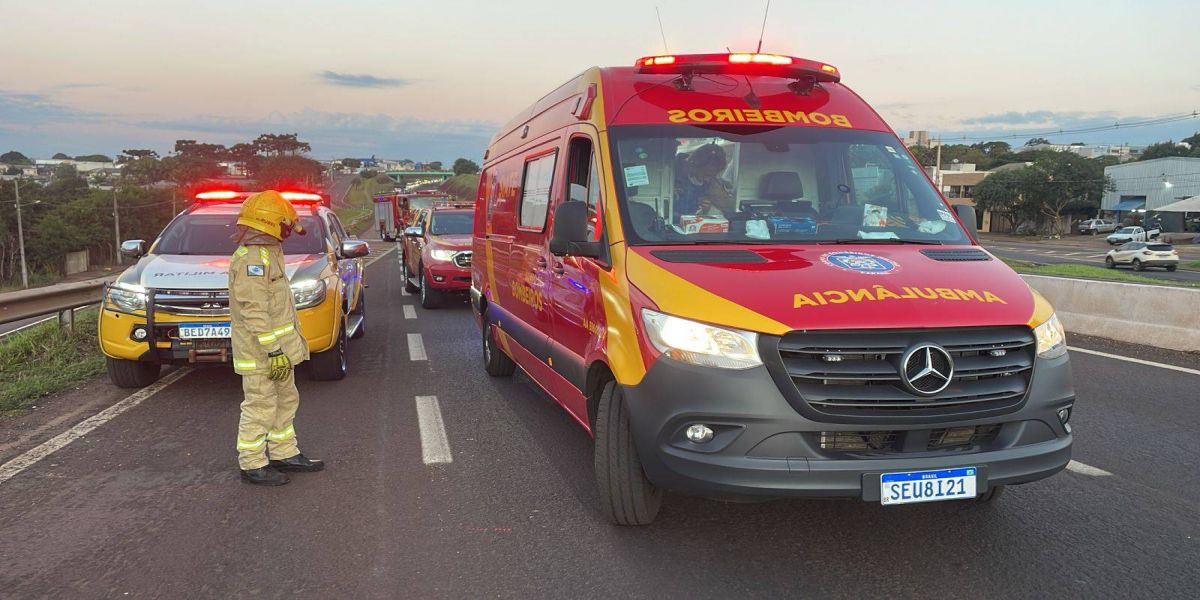 Homem de 33 anos fica gravemente ferido após ser atropelado por carro na PRC-467 em Cascavel