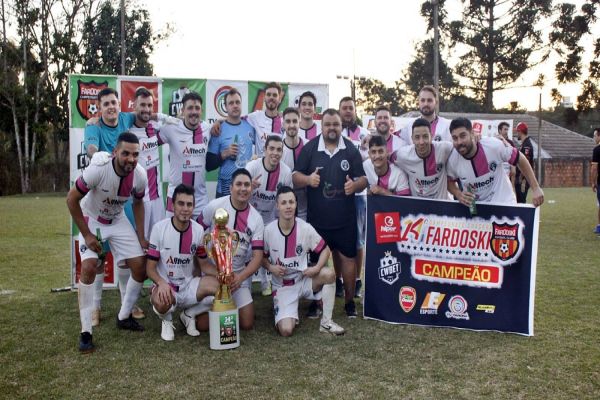 Centralito conquista título inédito e quebra hegemonia do Campeonato Chácara Fardoski