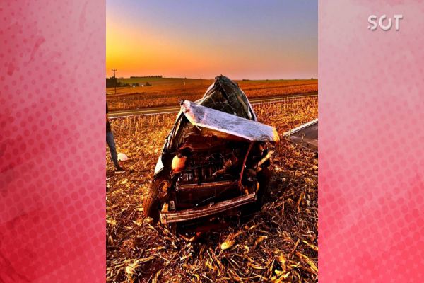 Capotamento na PR-581 deixa idoso e adolescente feridos em Tupãssi