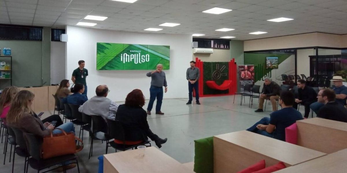 Comitiva mineira vem conhecer o ecossistema de inovação do Oeste