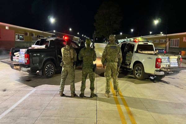BPFRON apreende mais de 1 tonelada de maconha e recupera duas caminhonetes roubadas em Terra Roxa